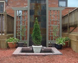 INSPIRING OUTDOOR WATER FEATURE