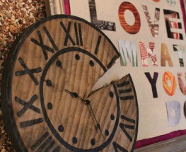 DIY Copy Cat- Pottery Barn Clock