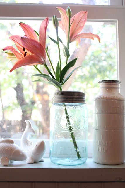 DIY Blue Glass Mason Jar