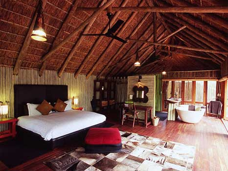 AFRICAN TREE HOUSE