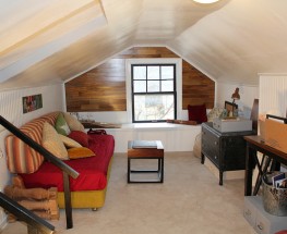 Built in Bed and More Metal in the Upstairs Room