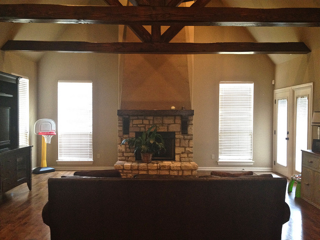 Design Dilemma Solved- High Ceilings=Hard to Paint