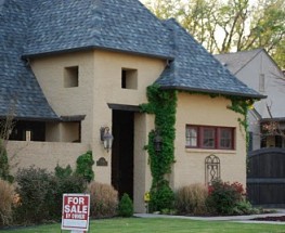HOUSE HUNTERS- SPANISH STYLE-MIDTOWN TULSA