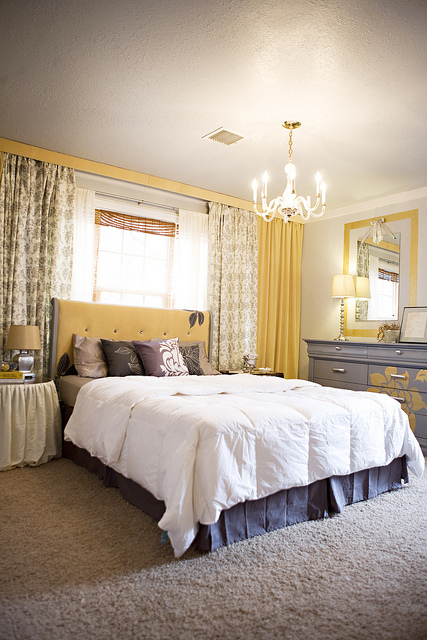 How To Hang Wall to Wall Curtains
