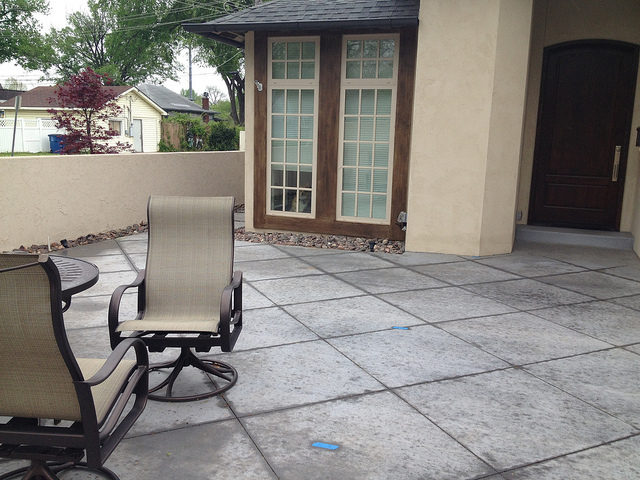The Courtyard Is So Close