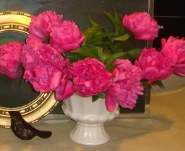 FUN NEW FINDS & MOTHER’S DAY BOUQUET