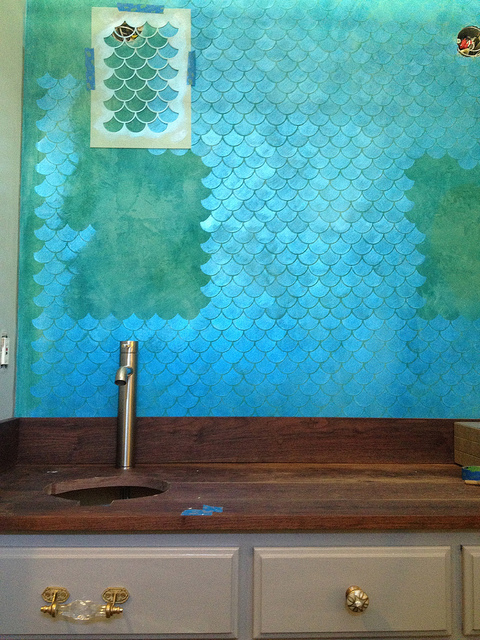 Metallic Stenciling